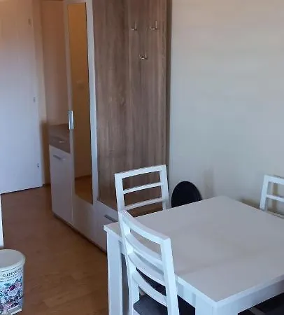 Appartement Isidora *